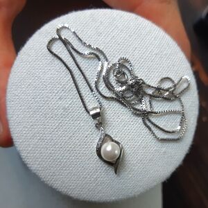 925 Italy Pearl Necklace 18 Inches